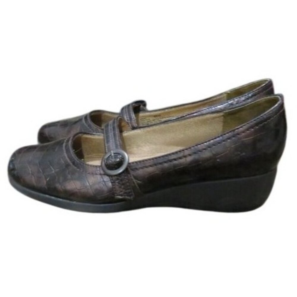 LifeStride Demi Brown Croc Embossed Mary Jane Buckle Comfort Wedges Antifatigue